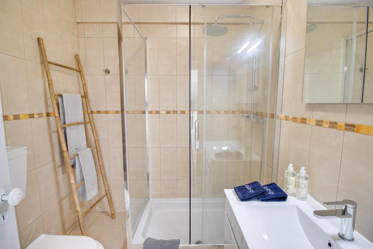 Renovated Oasis Ocean View 1Bd Wi-Fi Beach 3 Min Албуфейра Экстерьер фото